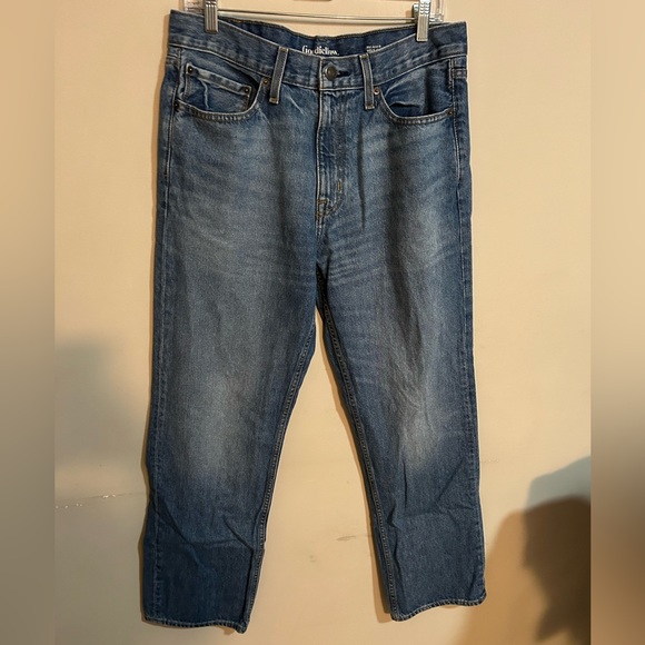 Goodfellow & Co Mens Relaxed Fit Cotton Denim Blue Jeans Medium Wash Faded 33x32 - Picture 2 of 6